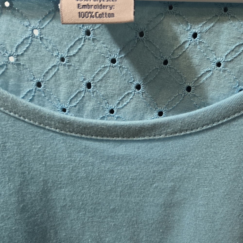 croft & barrow aqua eyelet shoulder short sleeve tee - Picture 3 of 4